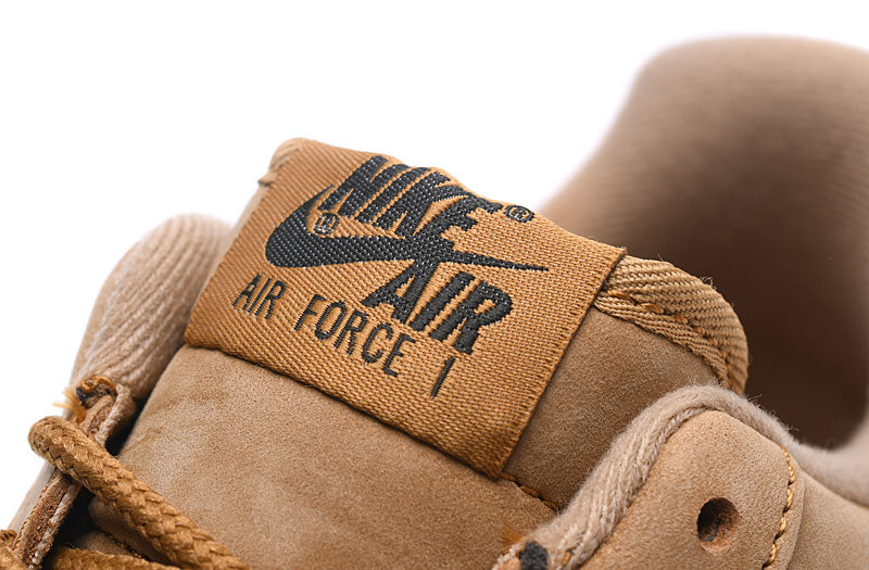 Tênis Nike Air Force 1 Low '07 Flax