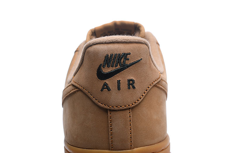 Tênis Nike Air Force 1 Low '07 Flax