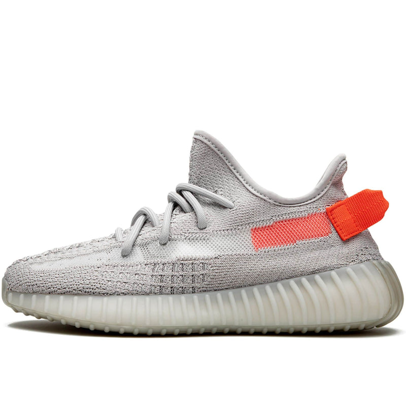 Tênis Adidas Yeezy Boost 350 V2 Tail Ligth