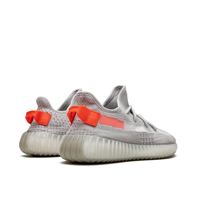 Tênis Adidas Yeezy Boost 350 V2 Tail Ligth