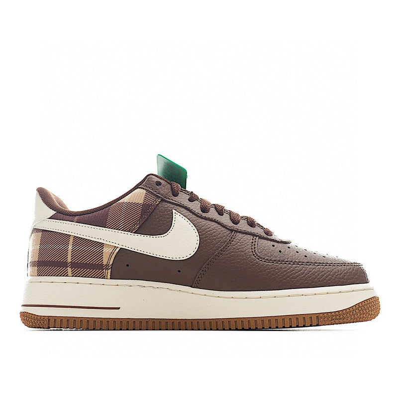 Tênis Nike Air Force 1 Low 'Cacao Brown Plaid'