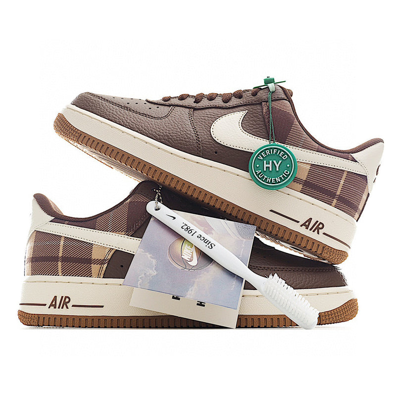 Tênis Nike Air Force 1 Low 'Cacao Brown Plaid'