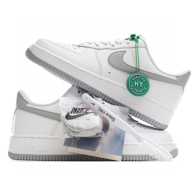 Tênis Air Force 1 Low '07 Grey