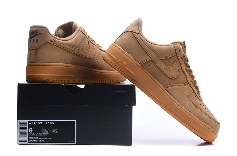 Tênis Nike Air Force 1 Low '07 Flax