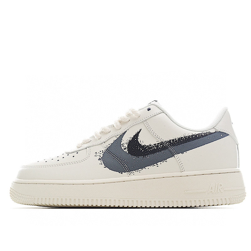 Tênis Nike Air Force 1 Low '07 Retro Spray Paint Swoosh