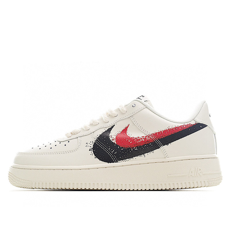 Tênis Nike Air Force 1 Low '07 Retro Spray Paint Swoosh