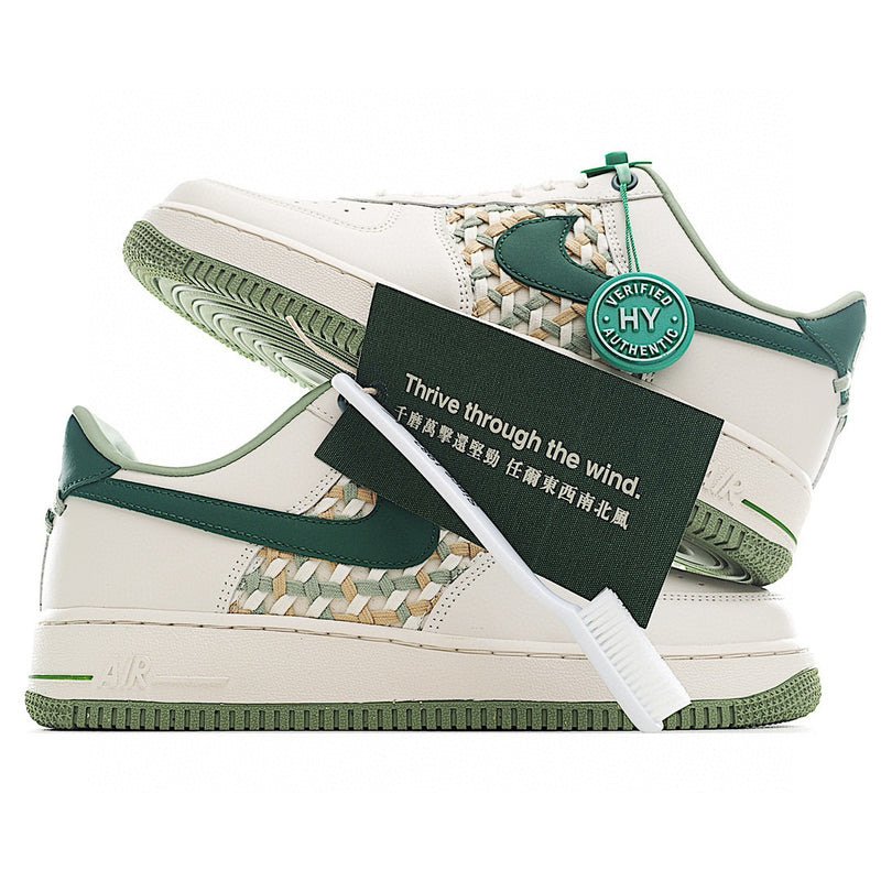 Tênis Nike Air Force 1 Low 07' Premium NAI-KE Bamboo Weave Sail Gorge Green